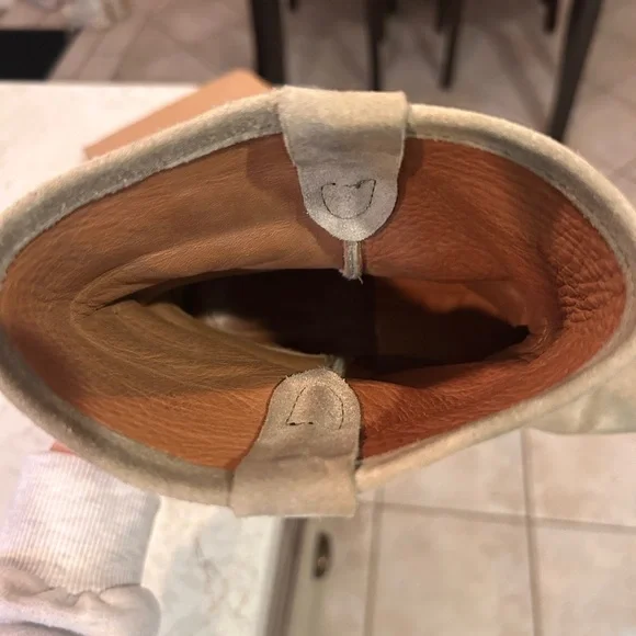 Luxe Isabel Marant Boots size 38 (or 7.5) - Picture 10 of 13